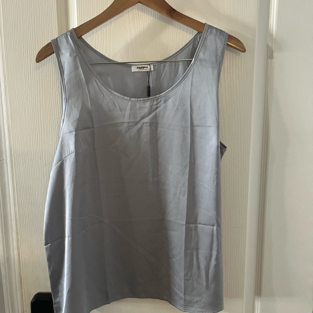 Zeagoo‎ Shimmering Gray Camisole